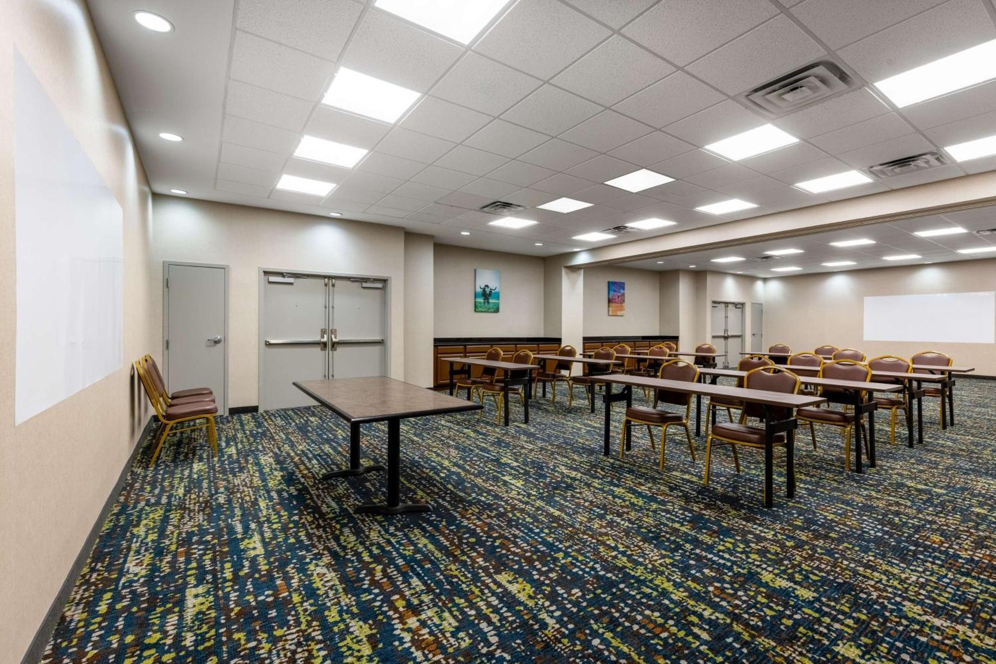 Hampton Inn & Suites Woodward Dış mekan fotoğraf
